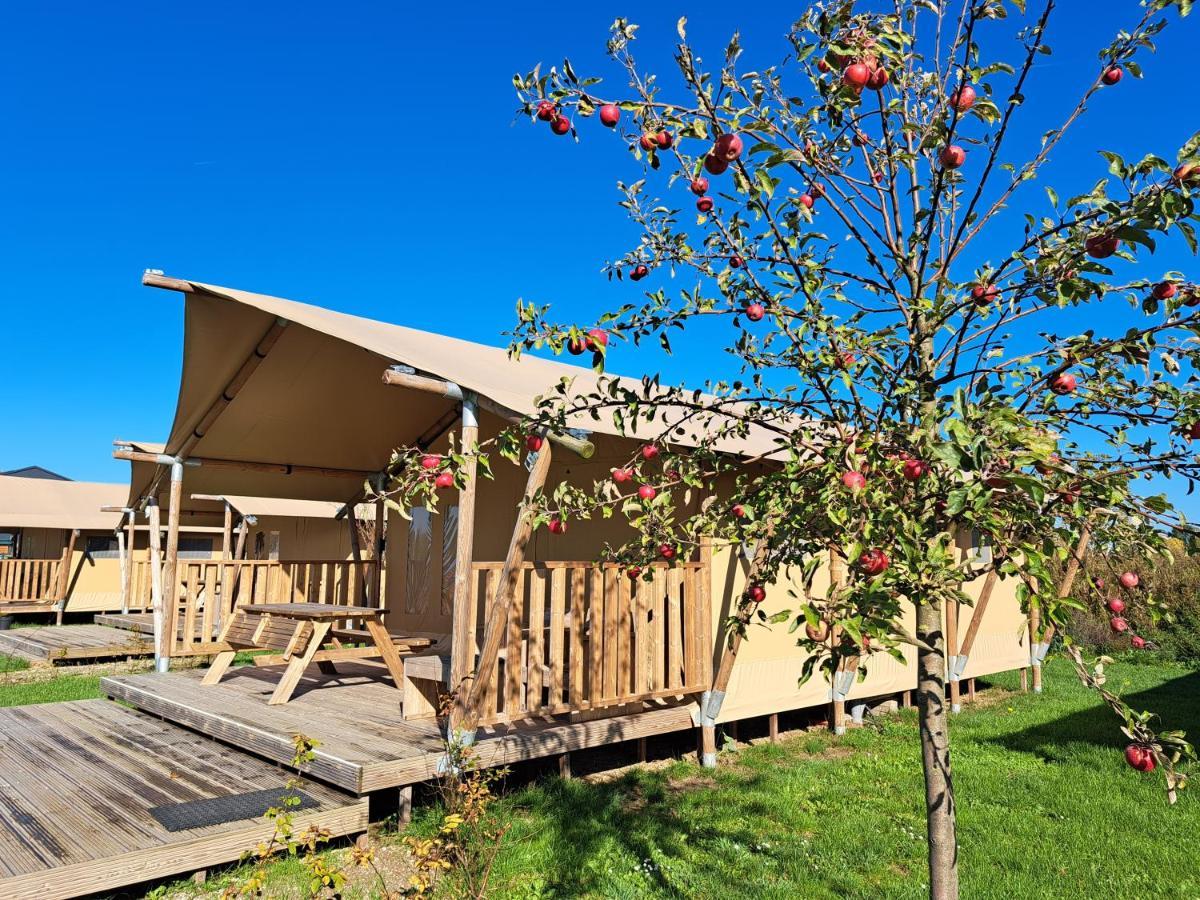 De Hazelaarshof Luxe Glampingtent Bij Natuurgebied De Millingerwaard Kekerdom Exterior photo